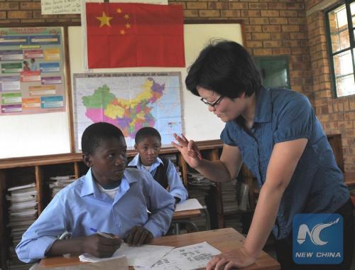 Des &eacute;coles secondaires en Afrique enseignent le chinois