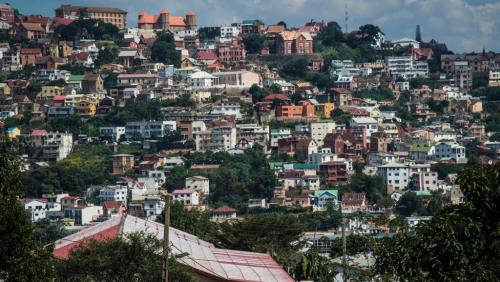 Madagascar: les d&eacute;lestages handicapent la vie des habitants