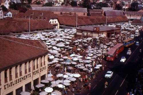 FIBATA et FIMA, autobus de 1979 &agrave; Antananarivo